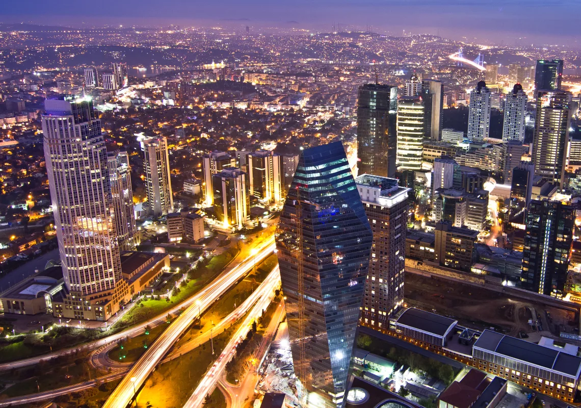 Levent ve Büyükdere Caddesi’nde Modern Aydınlatma: Ofis ve Villalara Özel Çözümler